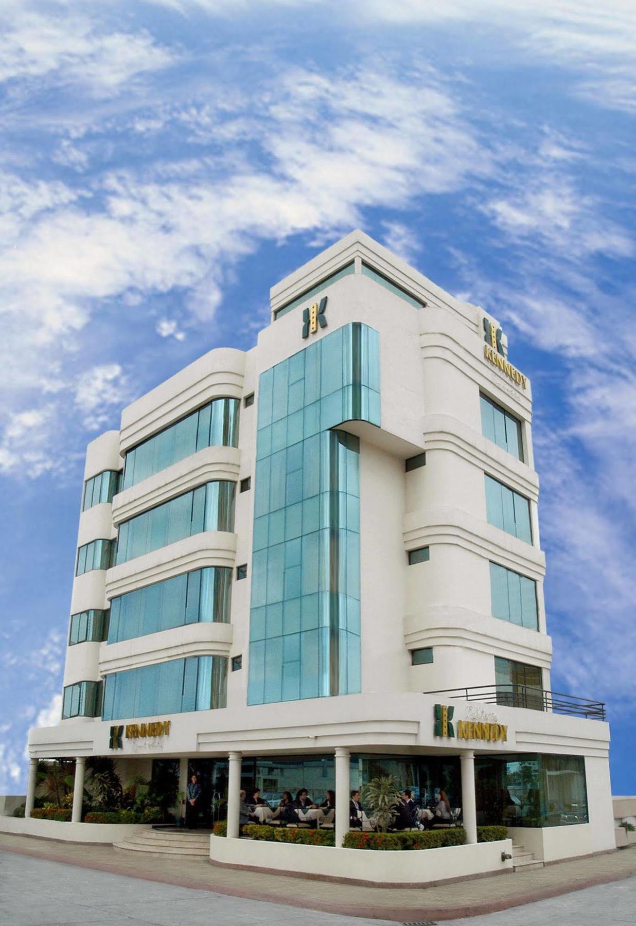 Apart Hotel Kennedy กวายากิล ภายนอก รูปภาพ